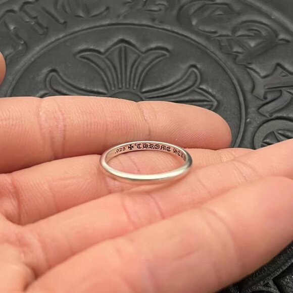 Chrome Hearts Vintage Cross Flower Ring - Picture 2 of 7